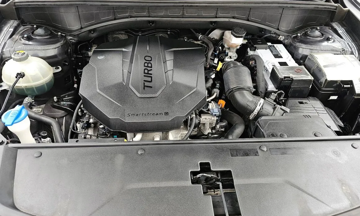 Kia Sorento — фото 9