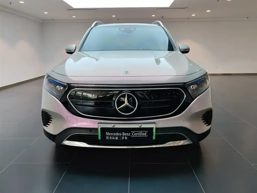 Mercedes-Benz EQB — фото 3