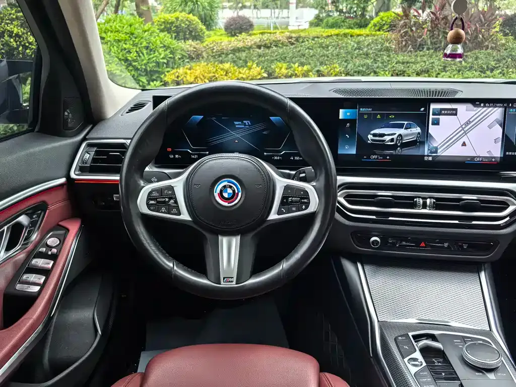 BMW i3 — фото 10