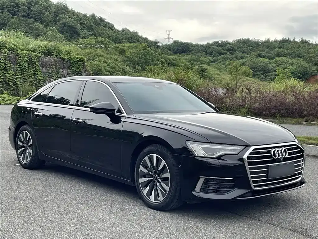 Audi A6L — фото 7