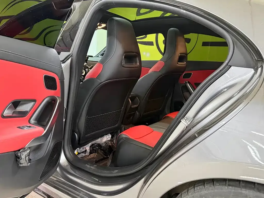 Mercedes-Benz CLA AMG — фото 10