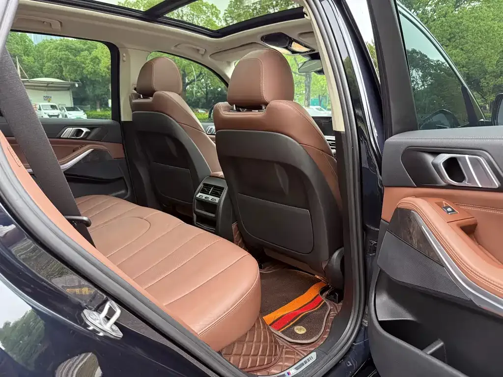 BMW X5 (Import) — фото 3