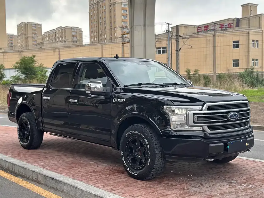 Ford F-150 Raptor — фото 9