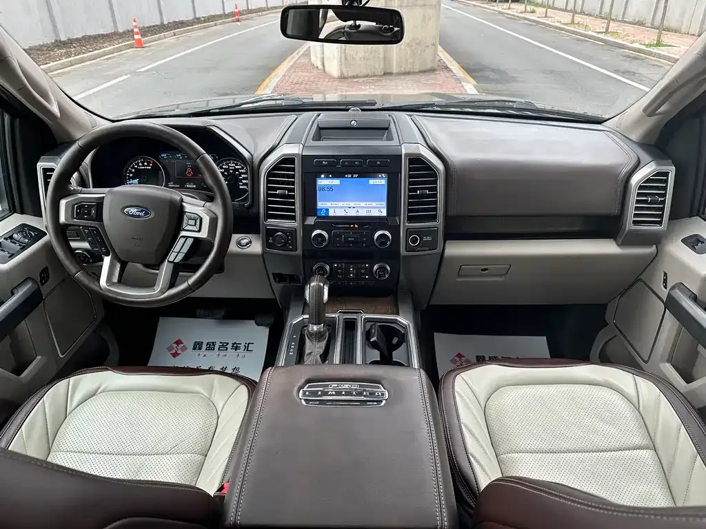 Ford F-150 Raptor — фото 7