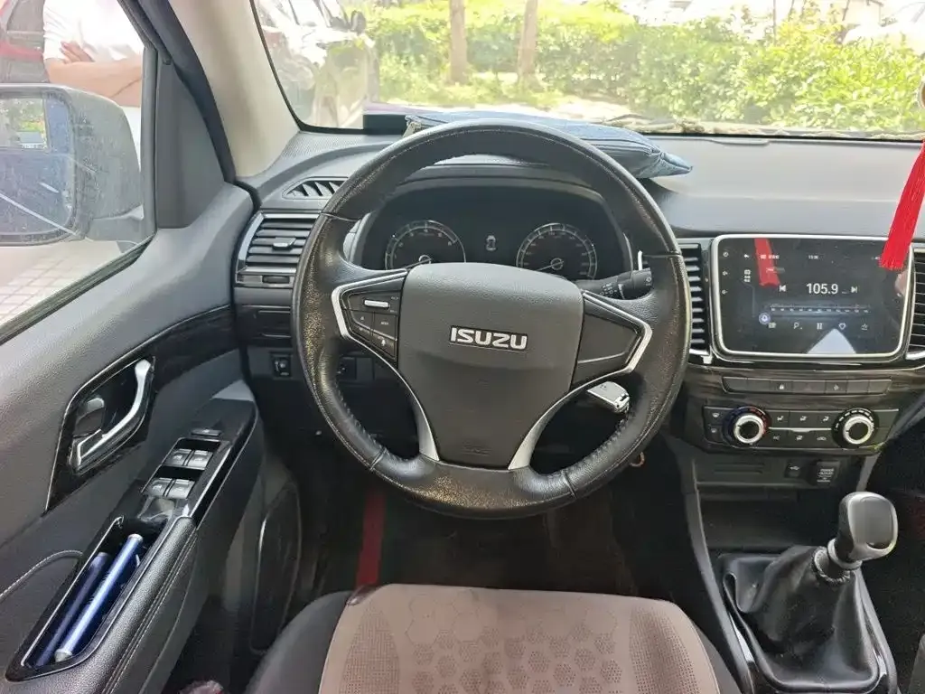 Isuzu Lingtuo — фото 6