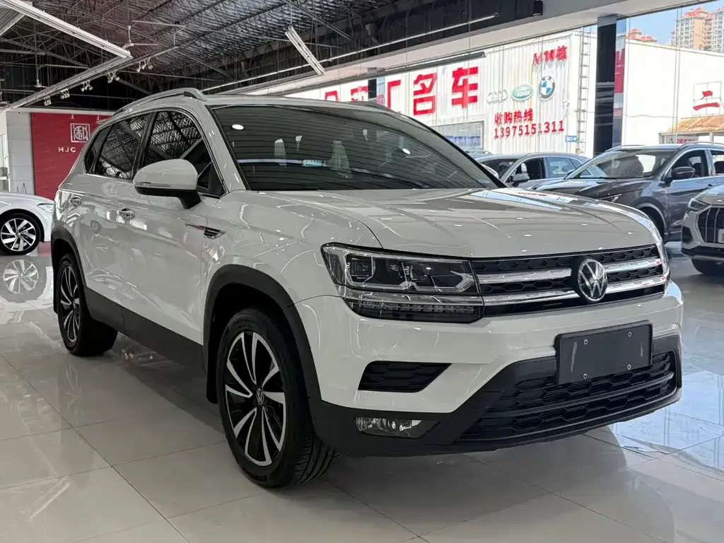 Volkswagen Tharu — фото 4