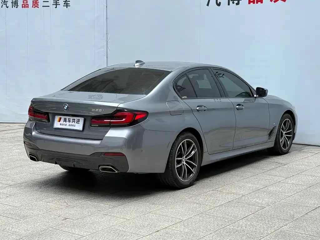 BMW 5 Series (Import) — фото 5