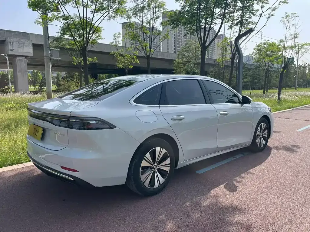 Geely 银河A7 EM — фото 8