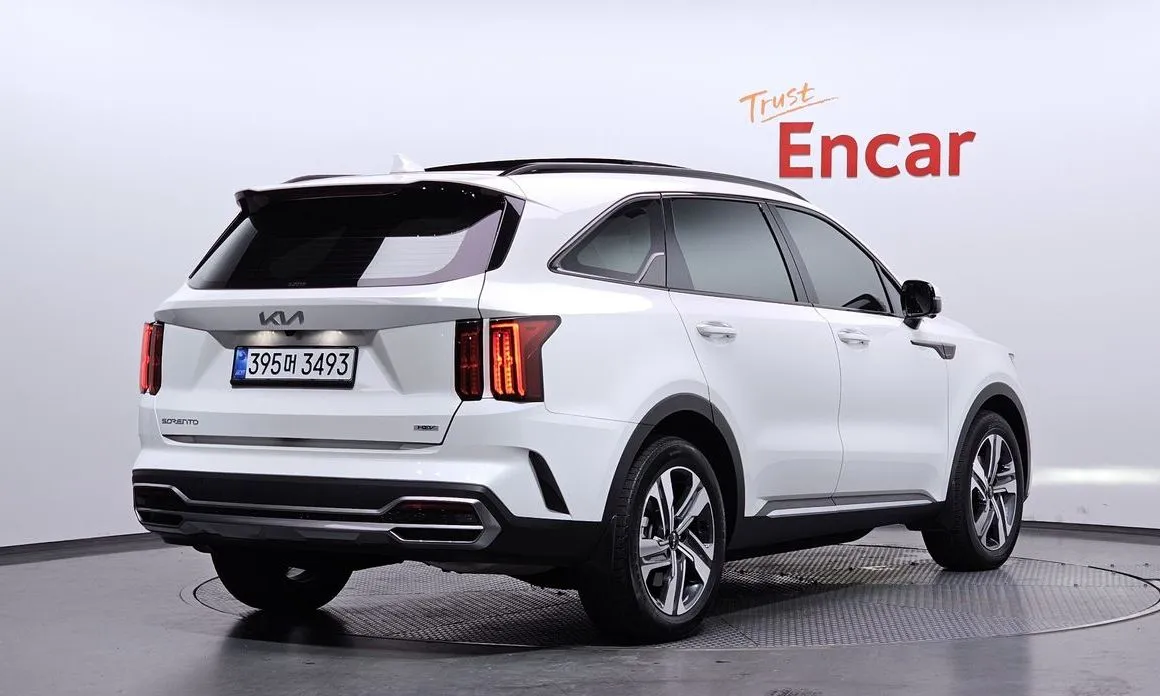 Kia Sorento — фото 3