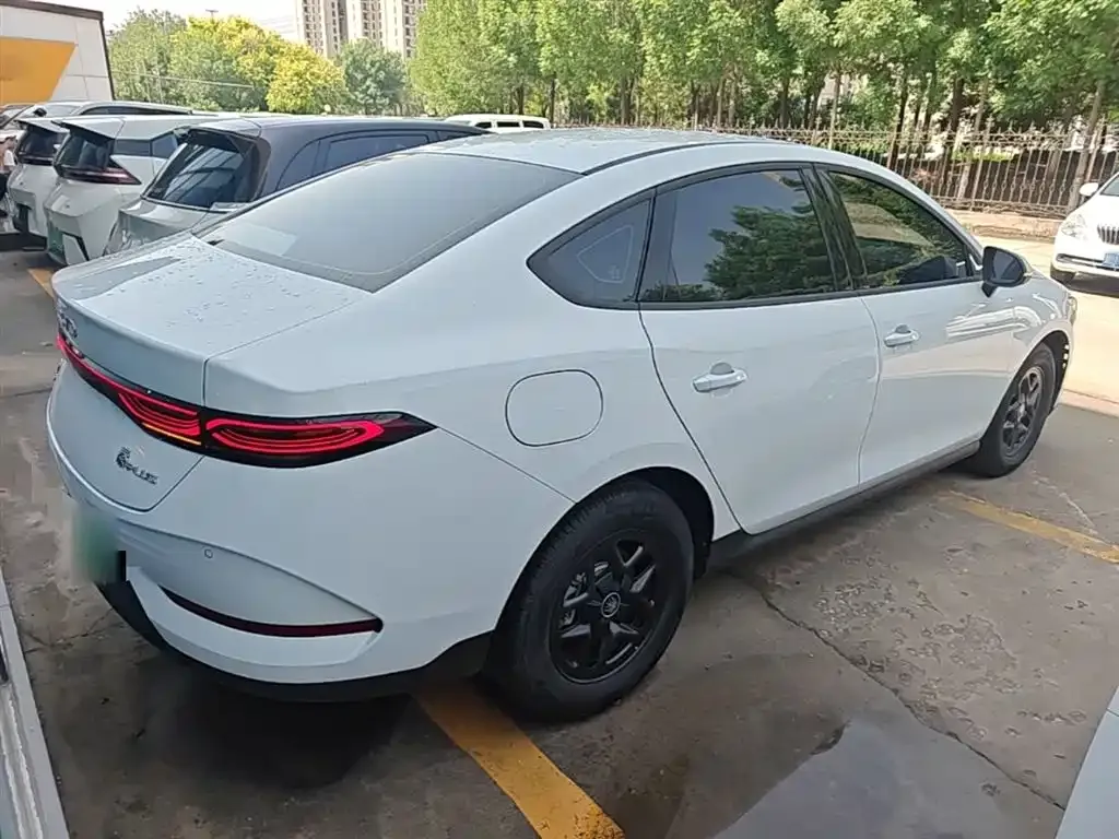 BYD Qin PLUS — фото 3