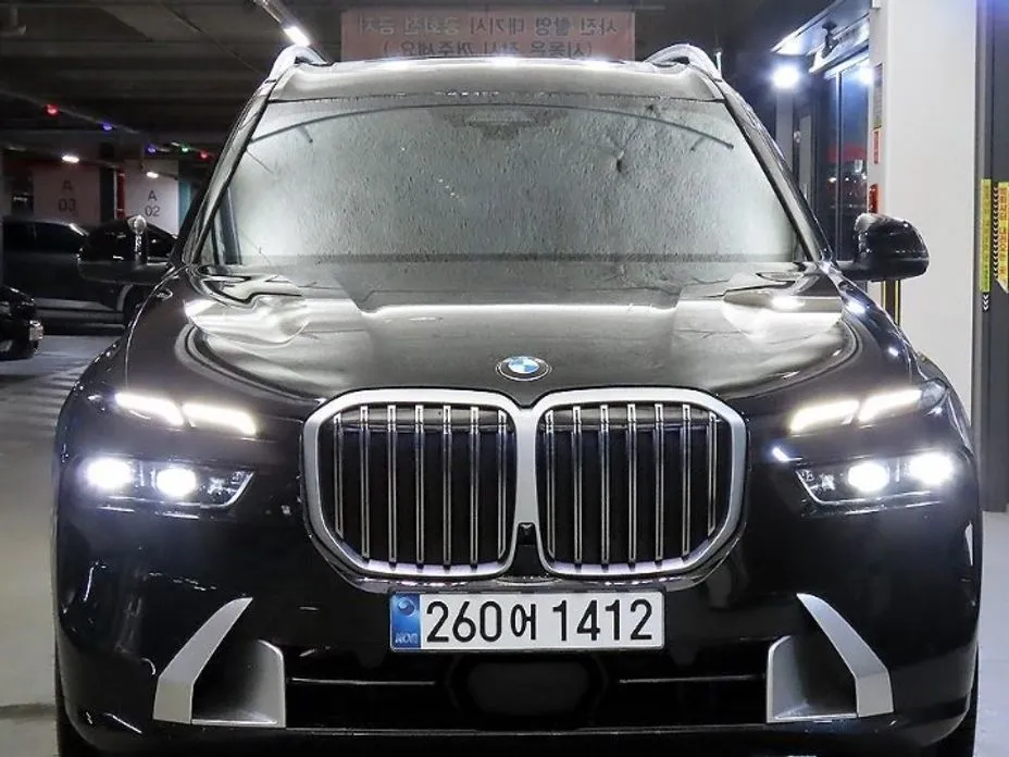 BMW X7 — фото 6