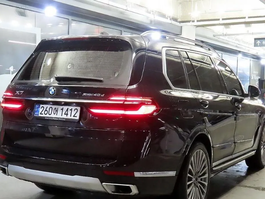 BMW X7 — фото 3