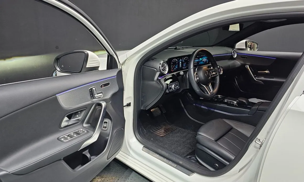 Mercedes-Benz A-Class — фото 10