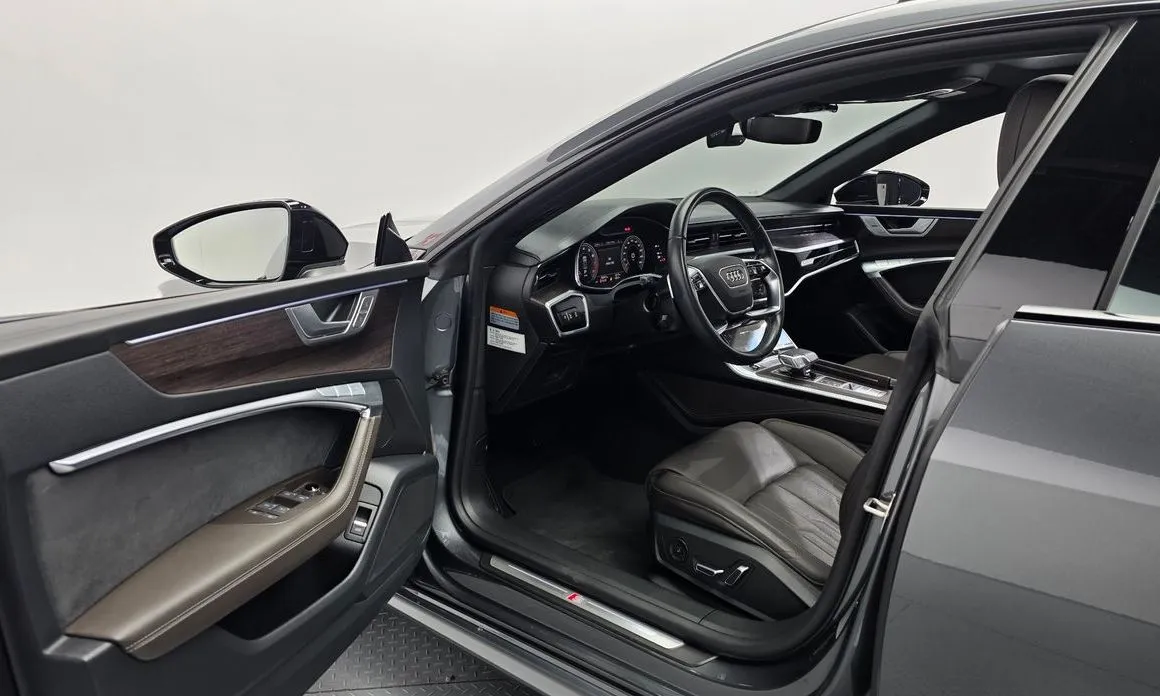 Audi A7 — фото 7