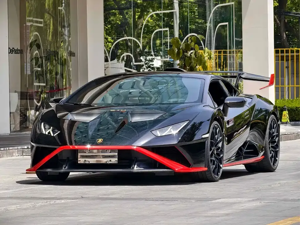 Lamborghini Huracan — фото 1