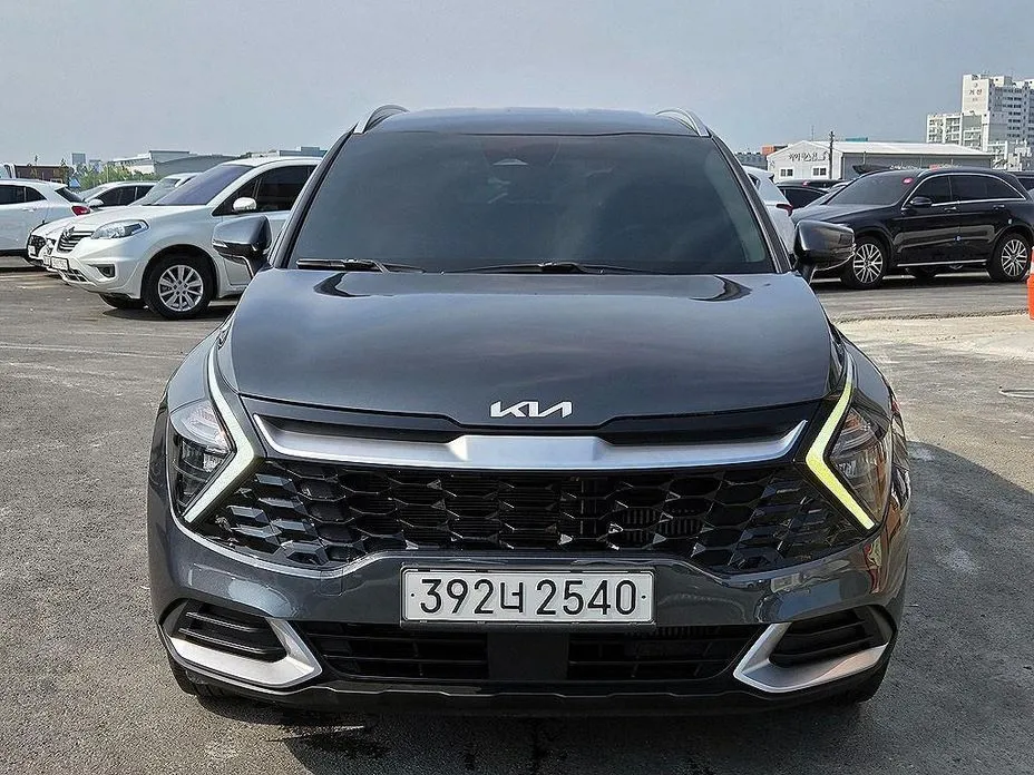 Kia Sportage — фото 1