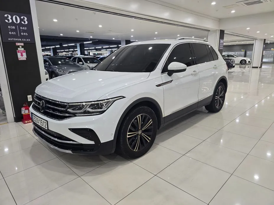 Volkswagen Tiguan — фото 1