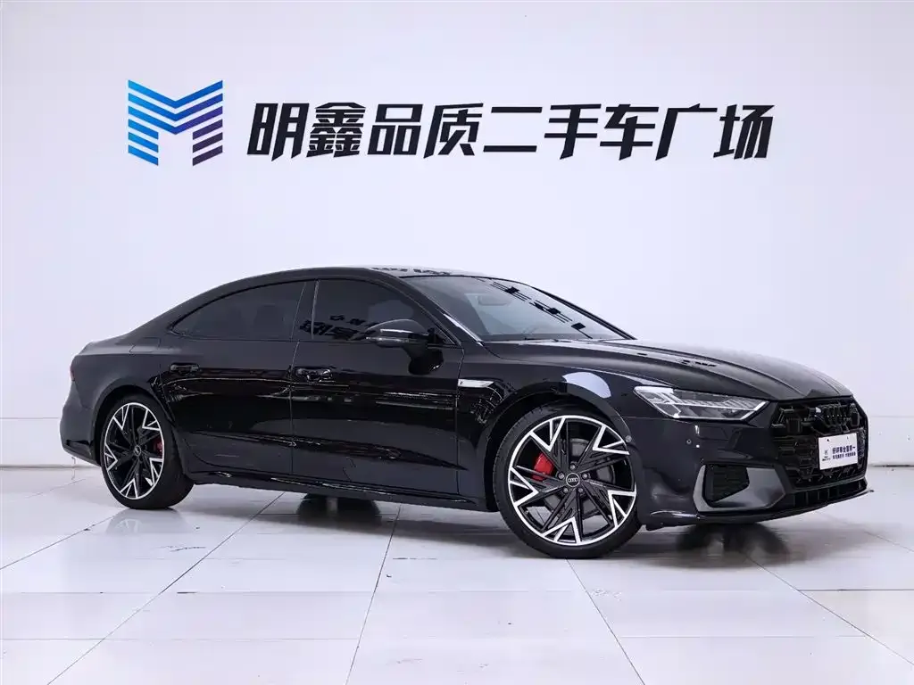 Audi A7L — фото 10