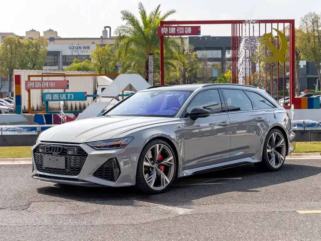 Audi RS 6 — фото 1