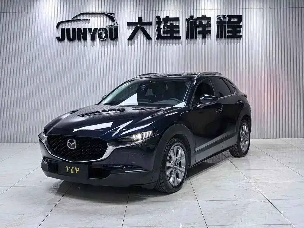 Mazda CX-30 — фото 1