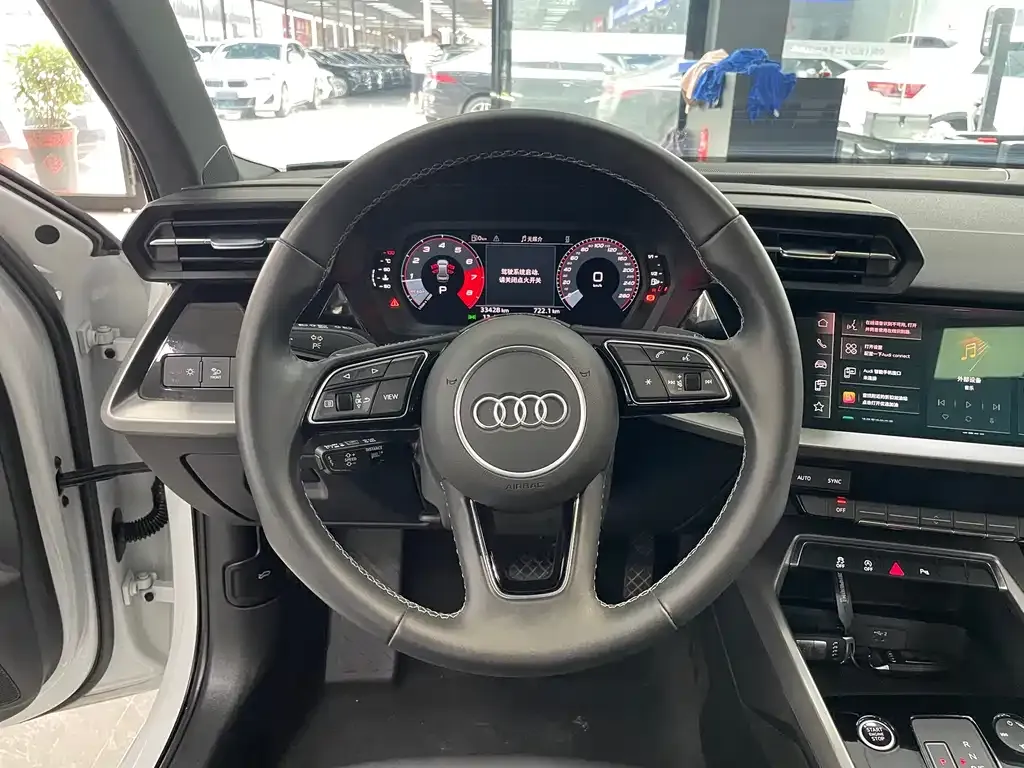 Audi A3 — фото 5