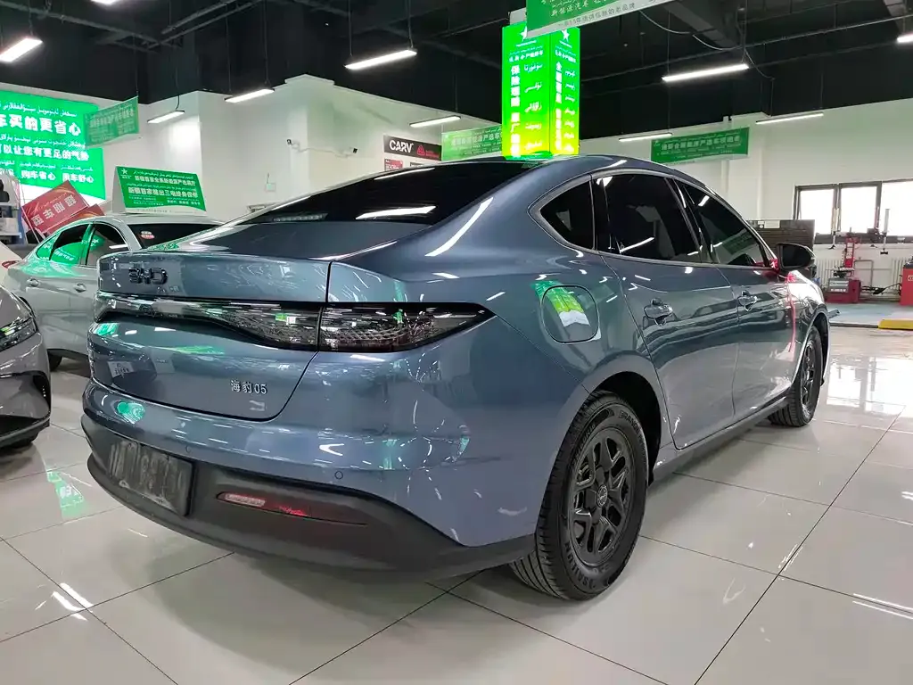 BYD Seal 05 DM-i — фото 3