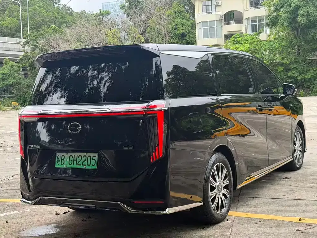GAC Motor Trumpchi E9 — фото 9