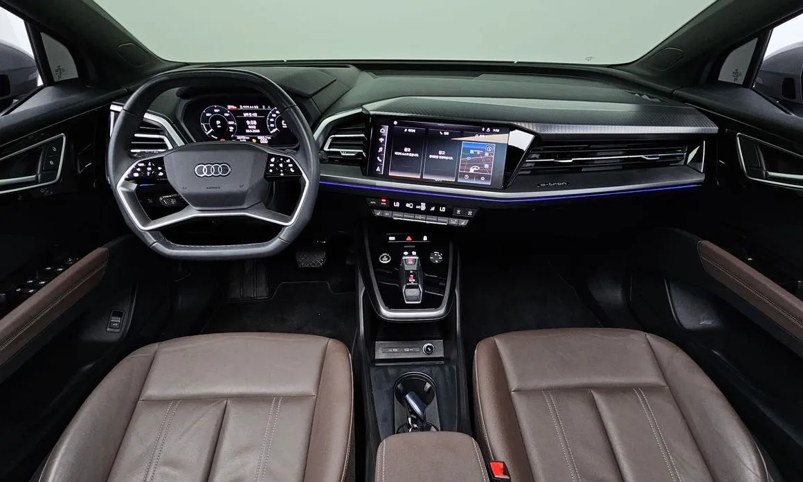 Audi Q4 e-tron — фото 10