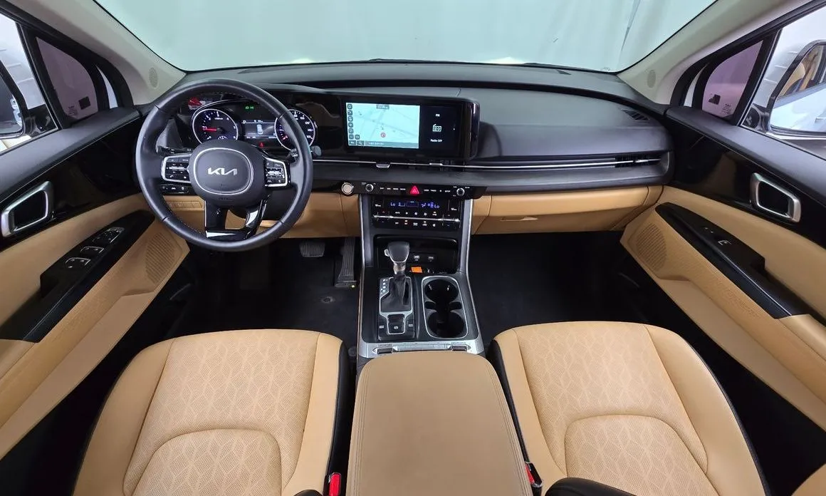 Kia Carnival — фото 10