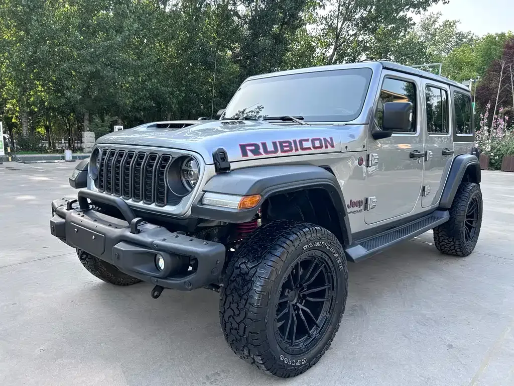 Jeep Wrangler — фото 1