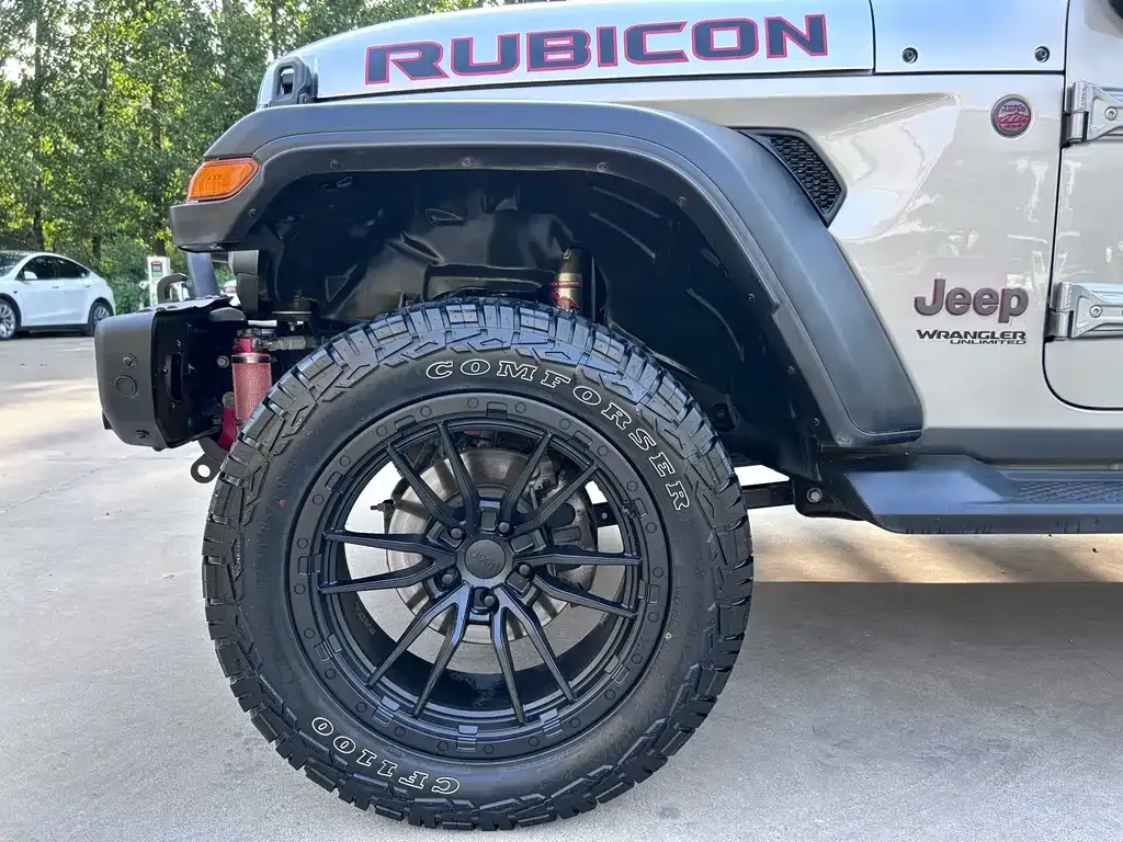 Jeep Wrangler — фото 4