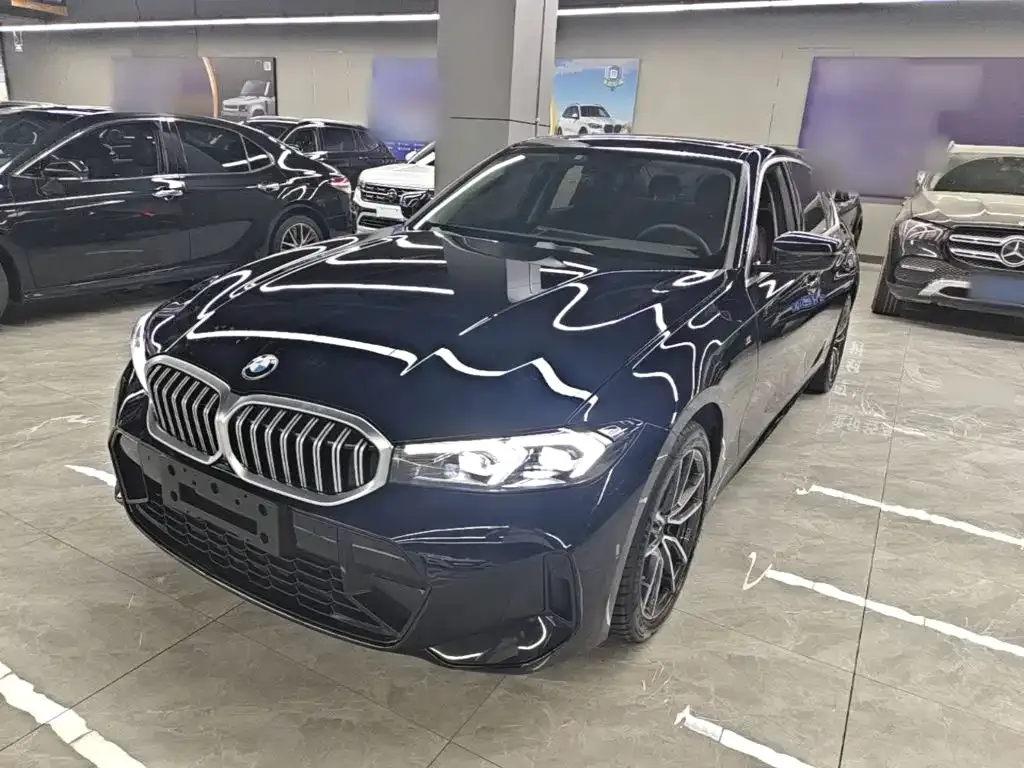 BMW 3 Series — фото 1