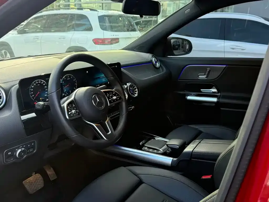 Mercedes-Benz GLA — фото 2