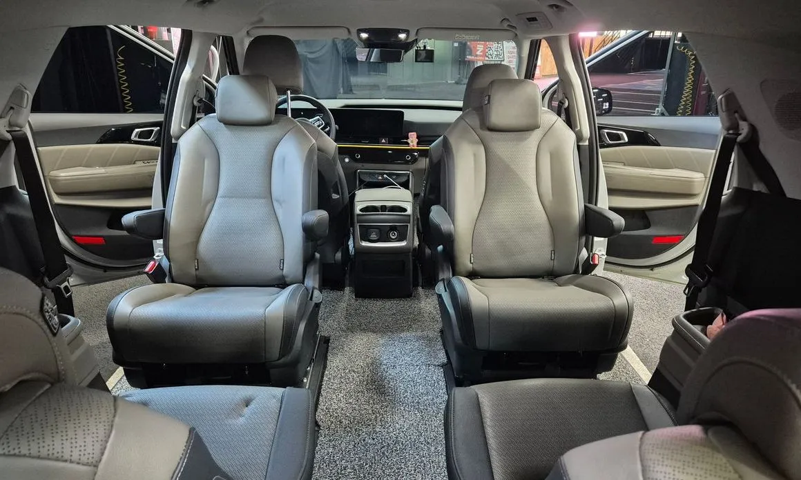 Kia Carnival — фото 5
