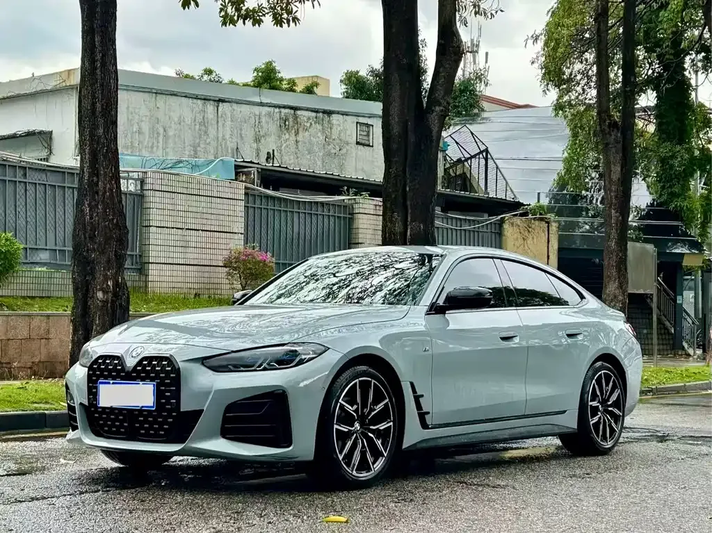 BMW 4 Series — фото 1
