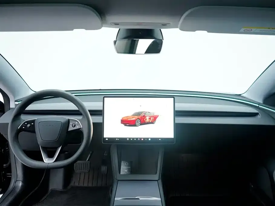 Tesla Model 3 — фото 2