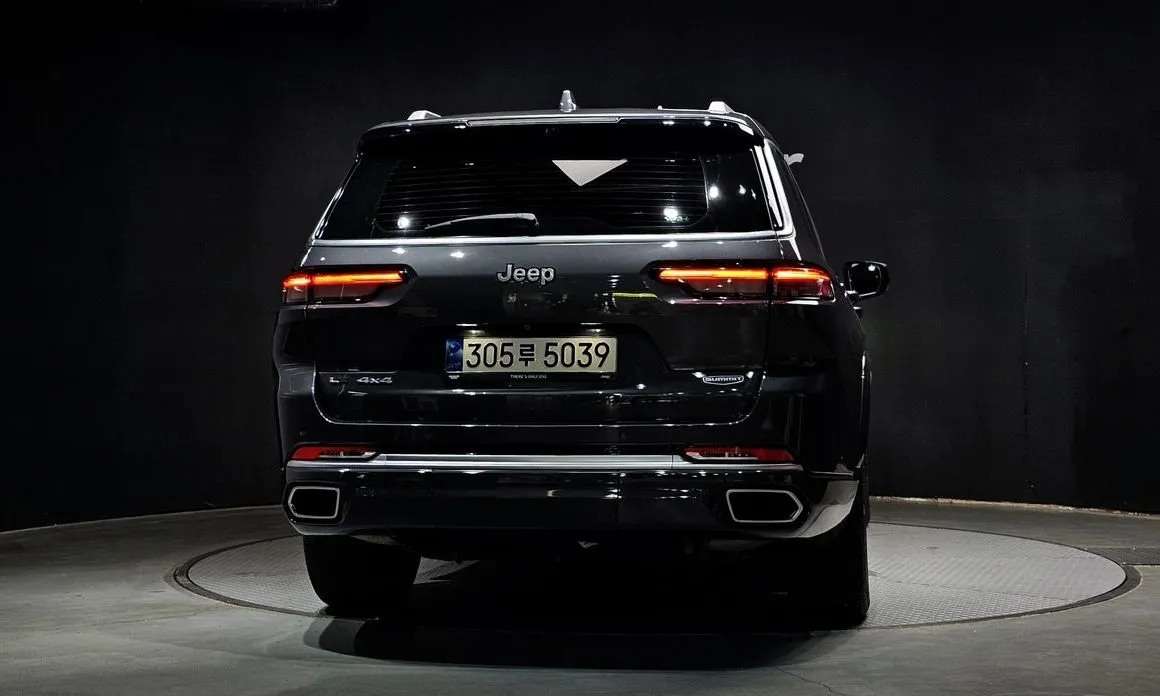 Jeep Cherokee — фото 7