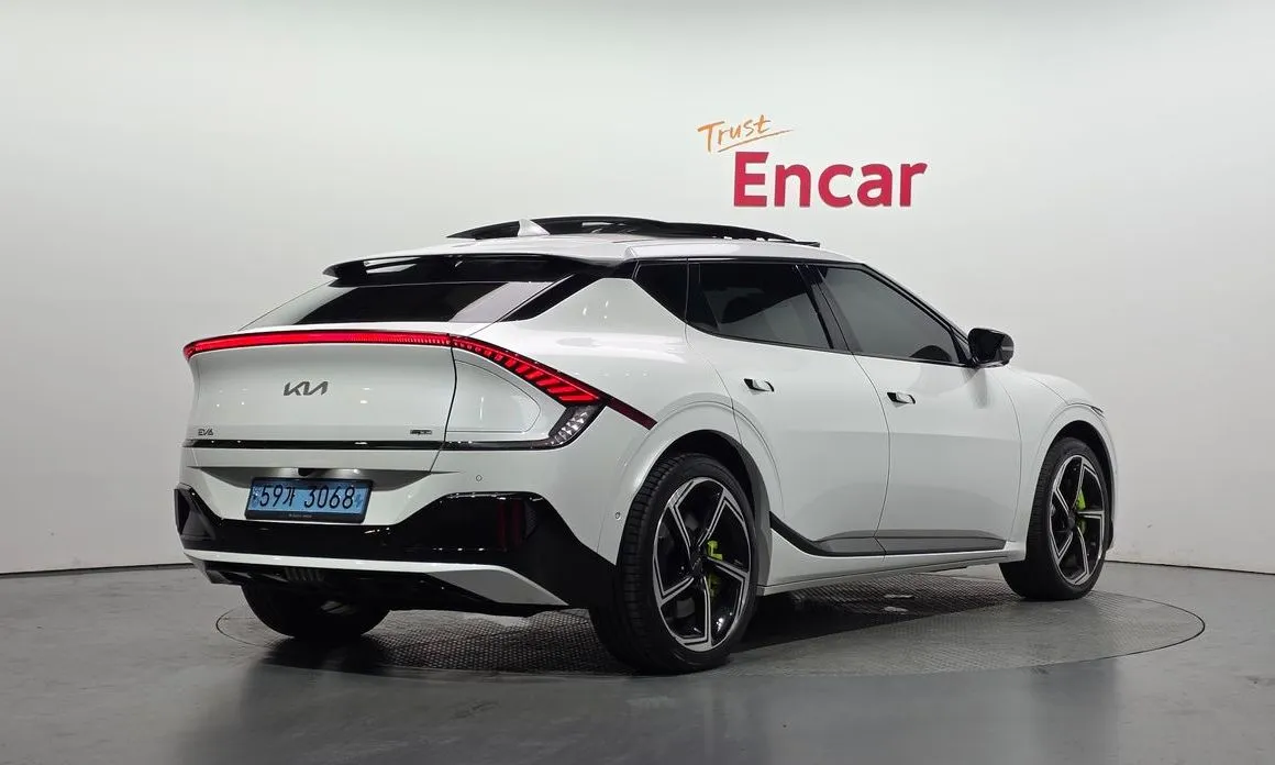 Kia EV6 — фото 2
