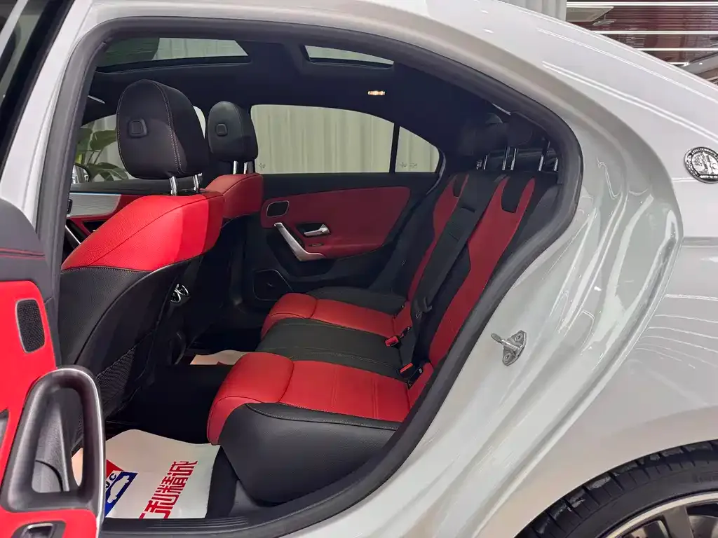 Mercedes-Benz A-Class AMG — фото 7