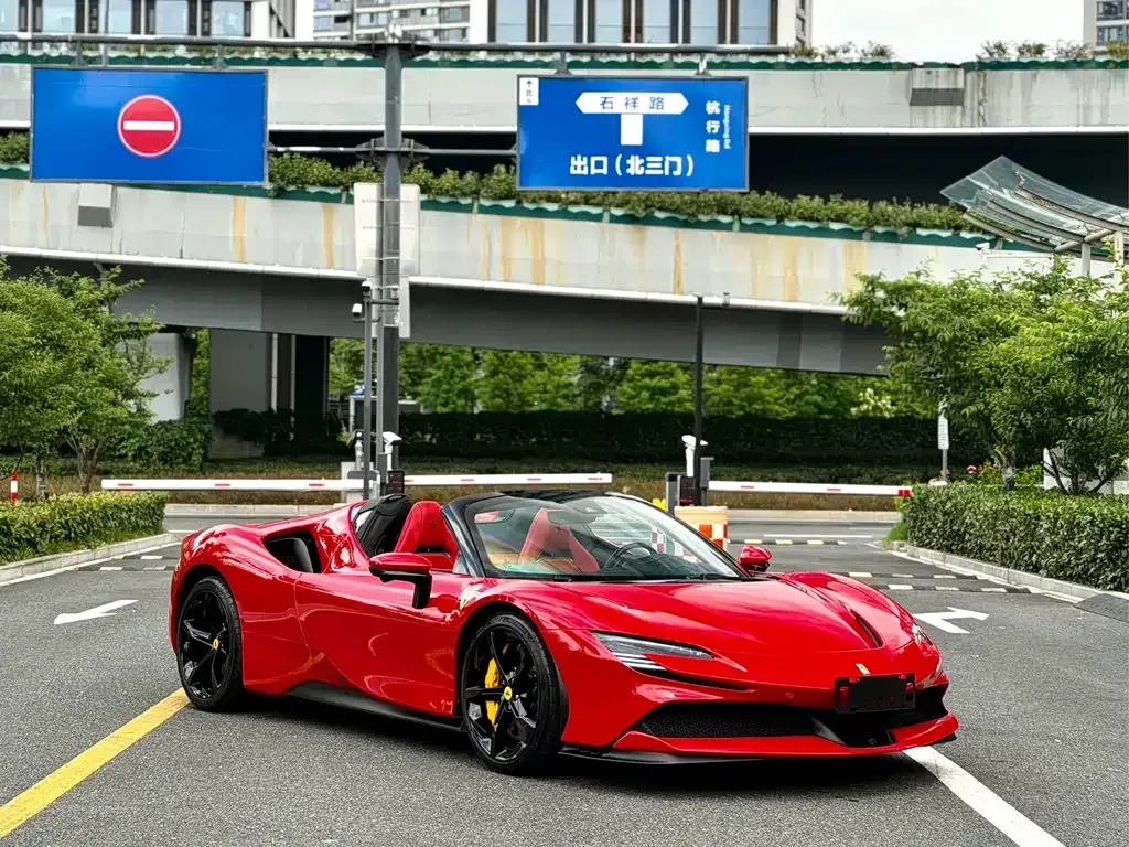 Ferrari SF90 — фото 9