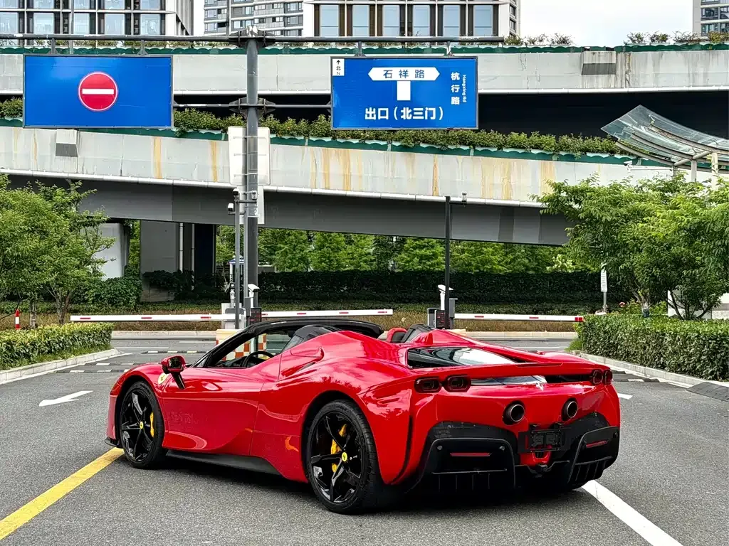 Ferrari SF90 — фото 5