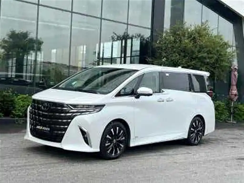 Toyota Alphard — фото 5