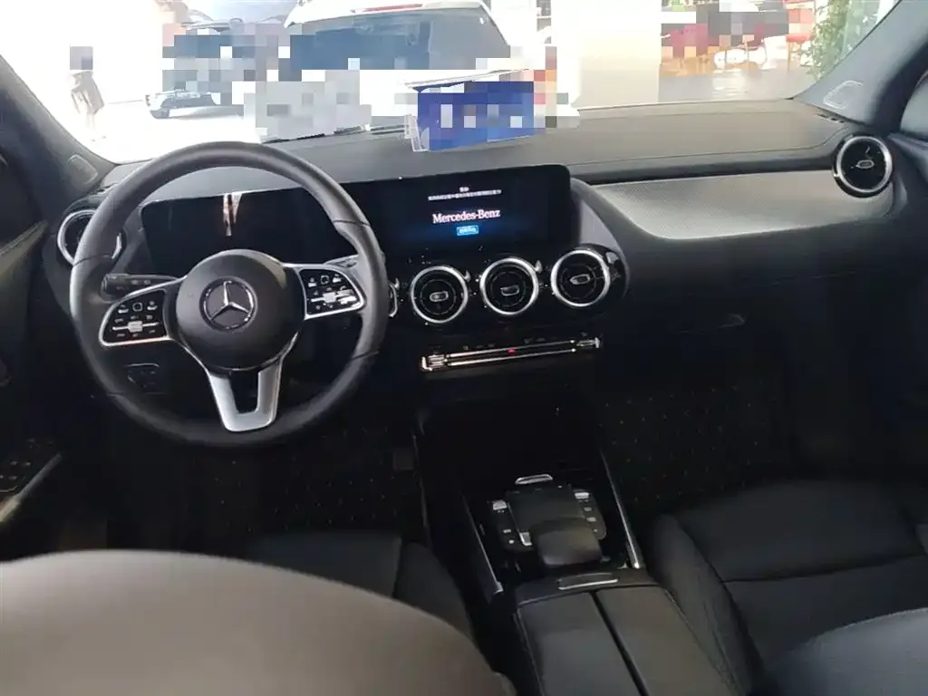 Mercedes-Benz GLA — фото 2