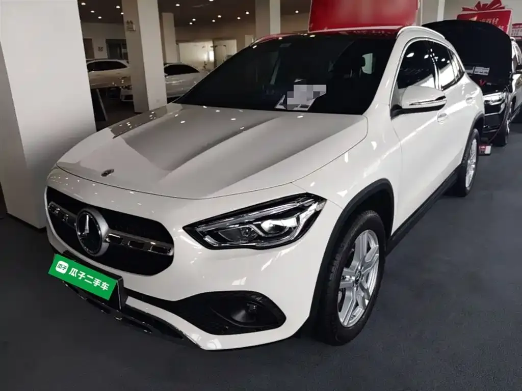 Mercedes-Benz GLA — фото 10