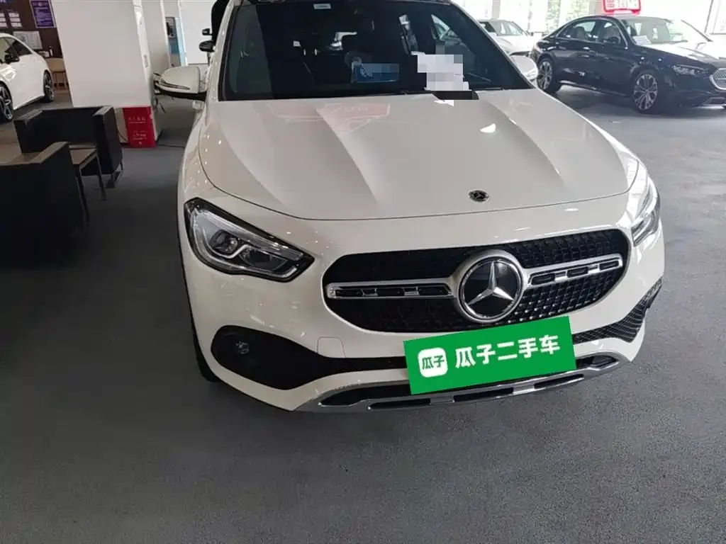 Mercedes-Benz GLA — фото 9