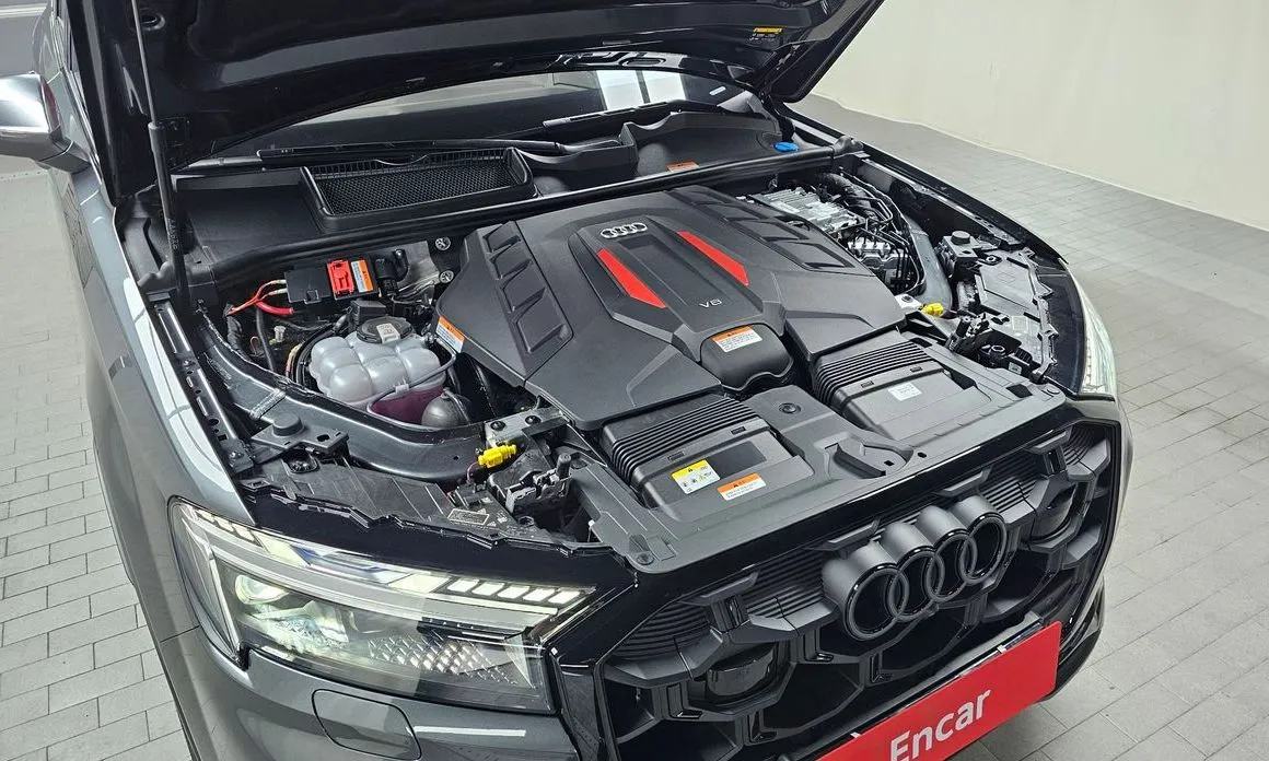 Audi SQ7 — фото 3