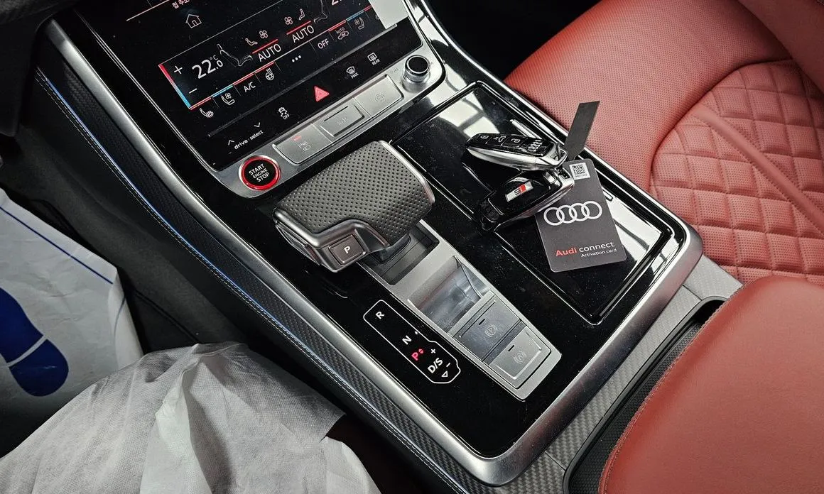 Audi SQ7 — фото 5