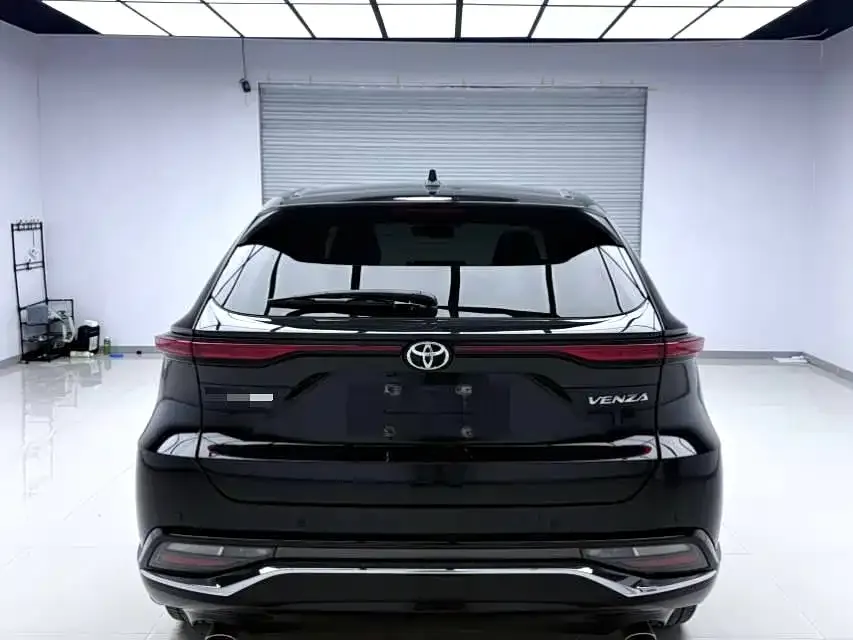 Toyota Venza — фото 2