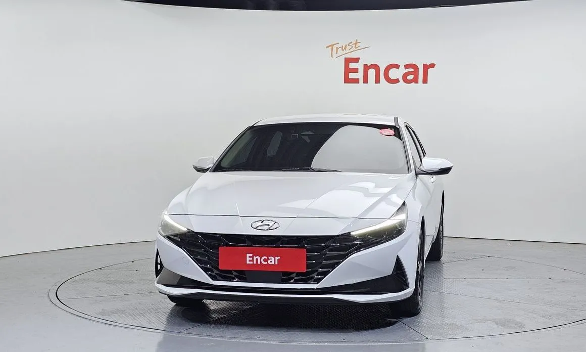 Hyundai AVANTE — фото 2