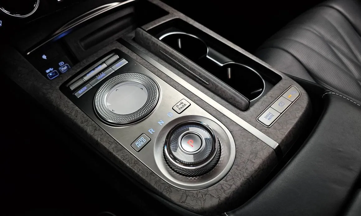 Genesis G80 — фото 2